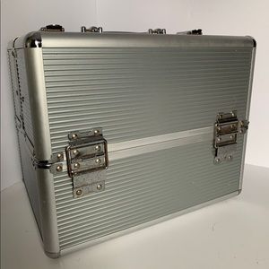 Caboodles metal makeup box with lock and key